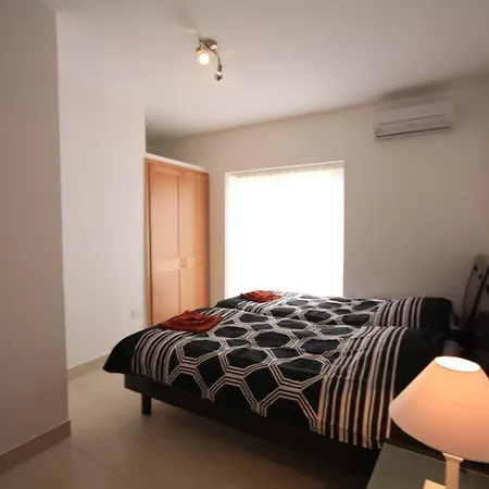 Cloister's Walk Apartment